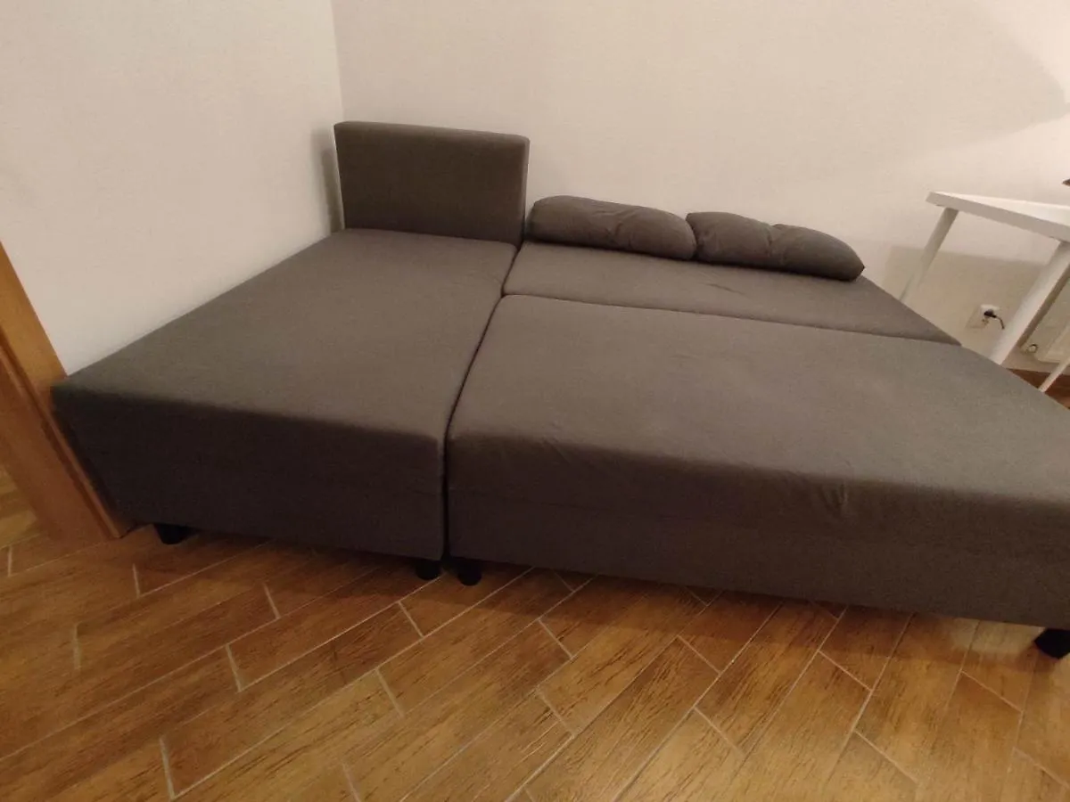 Nice Room With 2 Shared Bathrooms ,Wc , 2Km To Old Town -100M From Metro Szwedzka Варшава 0*,  Польша